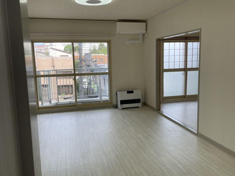 Condo in Miyashitadōri, Asahikawa – photo 8 of 25 – Asahikawa, Asahikawa, Hokkaido, Japan