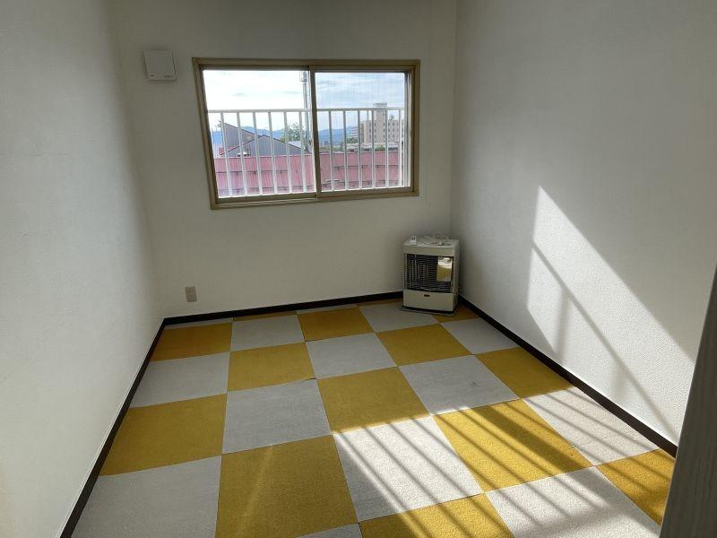 Condo in Miyashitadōri, Asahikawa – photo 15 of 25 – Asahikawa, Asahikawa, Hokkaido, Japan