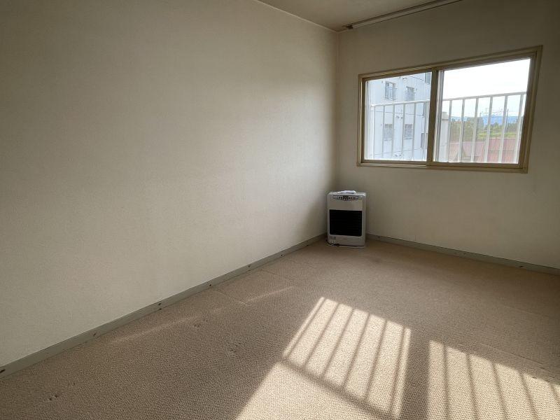 Condo in Miyashitadōri, Asahikawa – photo 16 of 25 – Asahikawa, Asahikawa, Hokkaido, Japan
