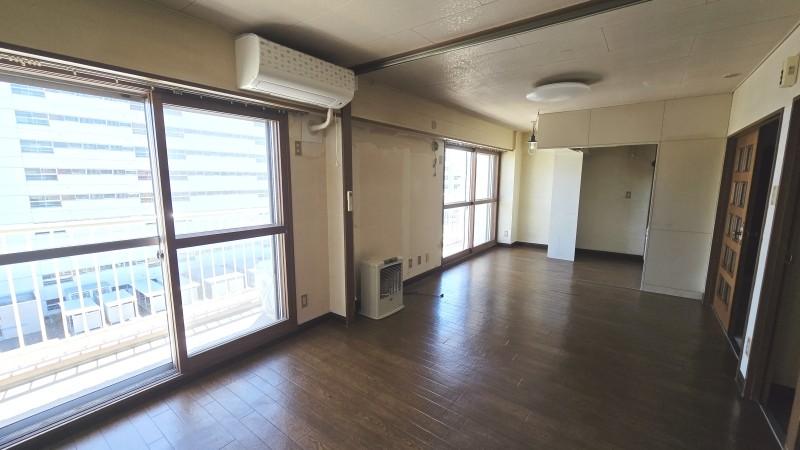 Condo in Miyashitadori, Asahikawa – photo 3 of 18 – Asahikawa, Asahikawa, Hokkaido, Japan