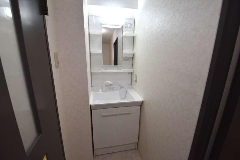 Condo in Motomachi, Asahikawa – photo 11 of 22 – Asahikawa, Asahikawa, Hokkaido, Japan
