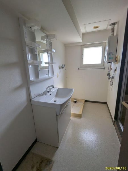 Condo in Shunkō, Asahikawa – photo 6 of 12 – Asahikawa, Asahikawa, Hokkaido, Japan