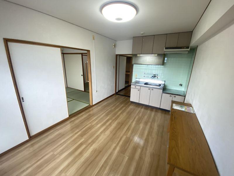 Condo in Takasagodai, Asahikawa – photo 13 of 22 – Asahikawa, Asahikawa, Hokkaido, Japan