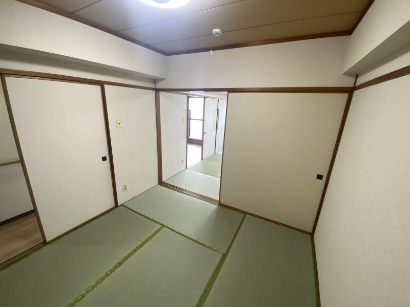 Condo in Takasagodai, Asahikawa – photo 16 of 22 – Asahikawa, Asahikawa, Hokkaido, Japan