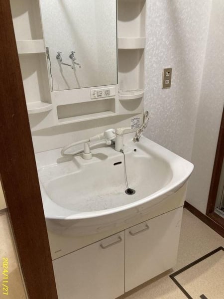 Condo in Tokiwadōri, Asahikawa – photo 10 of 15 – Asahikawa, Asahikawa, Hokkaido, Japan