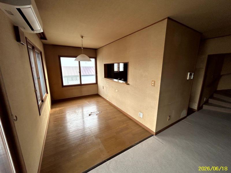 House in 2 Jōdōri, Asahikawa – photo 5 of 14 – Asahikawa, Asahikawa, Hokkaido, Japan