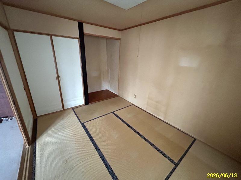 House in 2 Jōdōri, Asahikawa – photo 7 of 14 – Asahikawa, Asahikawa, Hokkaido, Japan