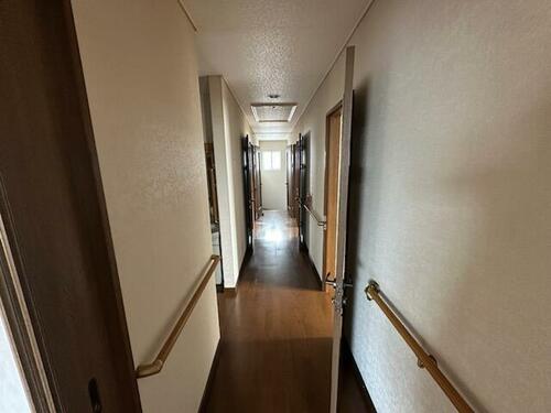 House in 3 Jo, Fukagawa – photo 14 of 18 – Fukagawa, Asahikawa, Hokkaido, Japan