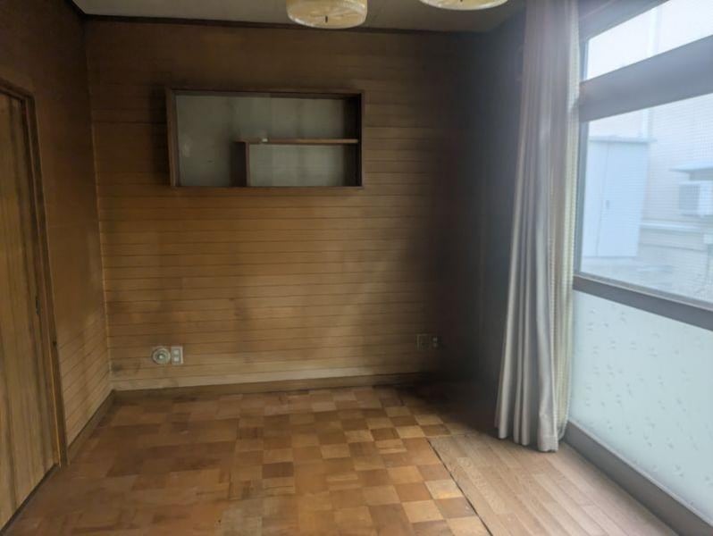 House in 3 Jodori, Asahikawa – photo 4 of 12 – Asahikawa, Asahikawa, Hokkaido, Japan