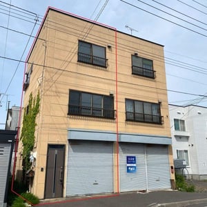 House in 3 Jōdōri, Asahikawa