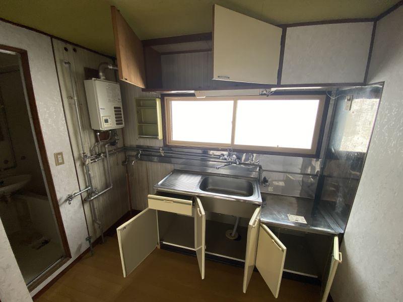 House in 3 Jōdōri, Asahikawa – photo 10 of 22 – Asahikawa, Asahikawa, Hokkaido, Japan