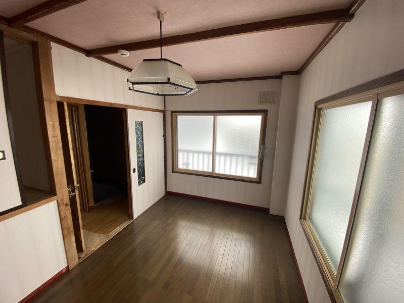 House in 3 Jōdōri, Asahikawa – photo 20 of 22 – Asahikawa, Asahikawa, Hokkaido, Japan