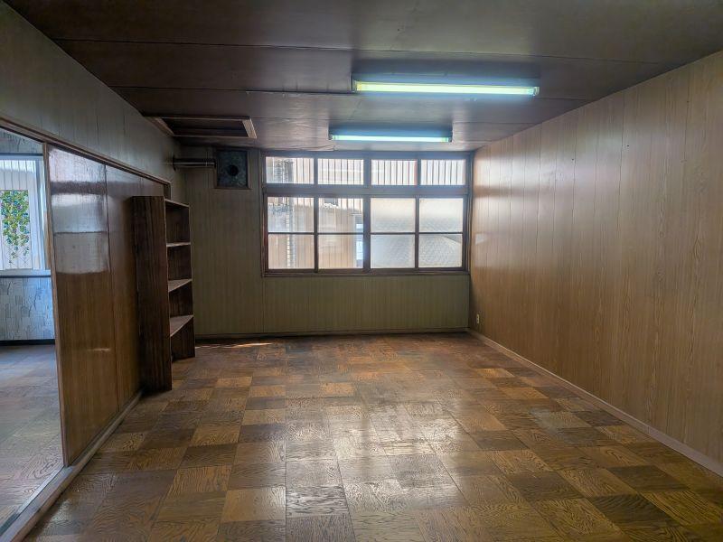 House in 3 Johigashi, Toma – photo 21 of 28 – Toma, Daisetsuzan Foothills, Hokkaido, Japan