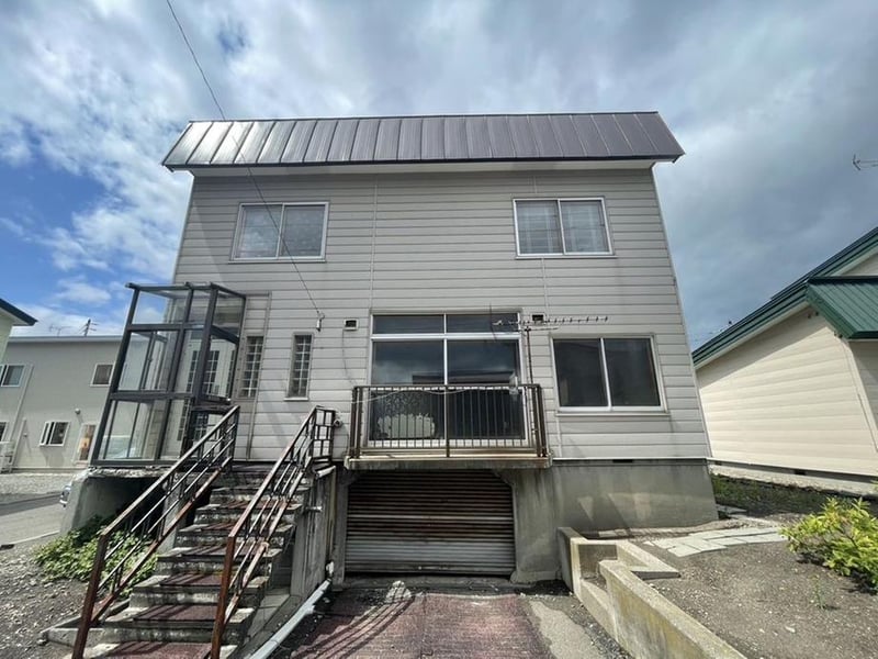 House in 5 Jo, Fukagawa – photo 2 of 21 – Fukagawa, Asahikawa, Hokkaido, Japan