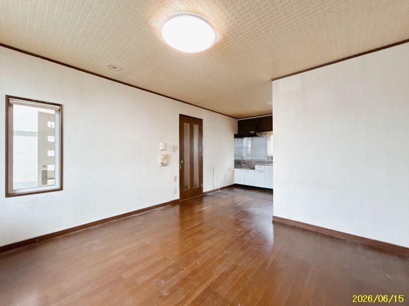 House in 5 Jōnishi, Toma – photo 9 of 26 – Toma, Daisetsuzan Foothills, Hokkaido, Japan