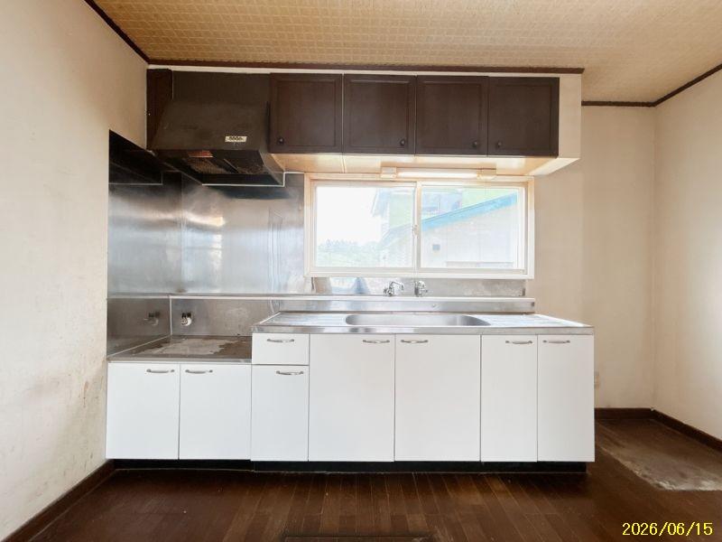 House in 5 Jōnishi, Toma – photo 11 of 26 – Toma, Daisetsuzan Foothills, Hokkaido, Japan
