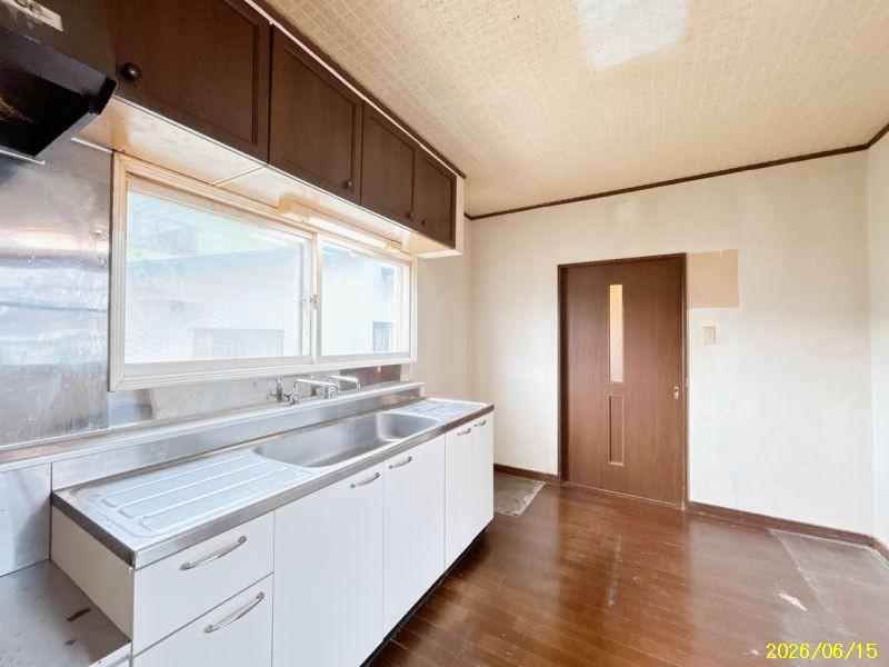 House in 5 Jōnishi, Toma – photo 12 of 26 – Toma, Daisetsuzan Foothills, Hokkaido, Japan
