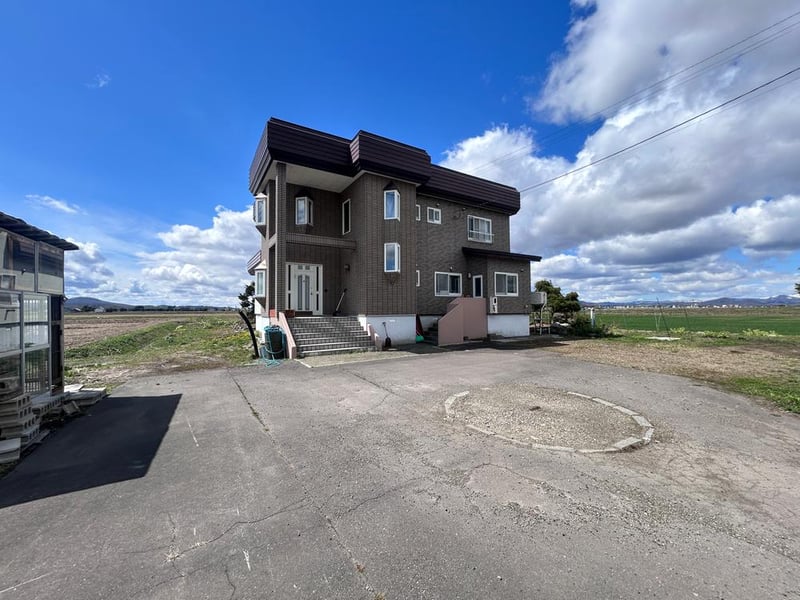 House in 7 Jo, Fukagawa – photo 32 of 39 – Fukagawa, Asahikawa, Hokkaido, Japan