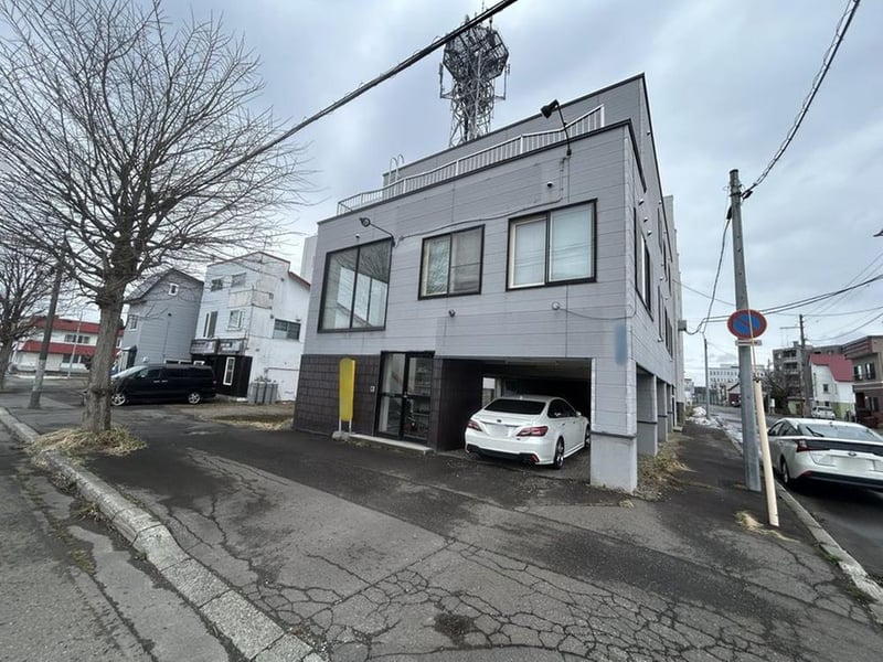 House in 7 Jo, Fukagawa – photo 37 of 39 – Fukagawa, Asahikawa, Hokkaido, Japan