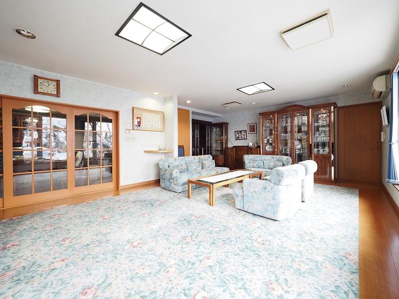 Existing House in Asahikawa – photo 3 of 32 – Asahikawa, Kamikawa, Hokkaido, Japan