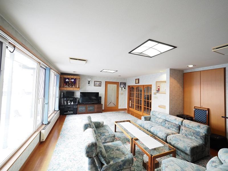 Existing House in Asahikawa – photo 5 of 32 – Asahikawa, Kamikawa, Hokkaido, Japan