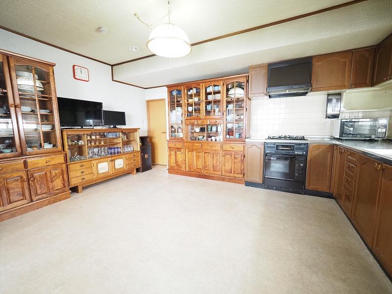 Existing House in Asahikawa – photo 8 of 32 – Asahikawa, Kamikawa, Hokkaido, Japan