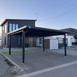 House in Suehiro, Asahikawa