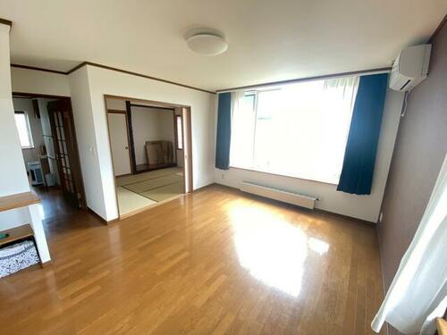 House in Asahimachi, Kamifurano – photo 14 of 17 – Kamifurano, Furano Basin, Hokkaido, Japan