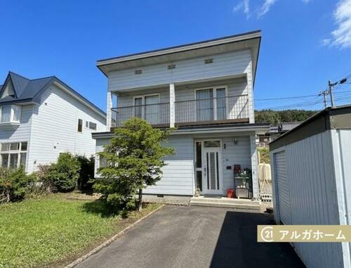 House in Asahimachi, Nakafurano – photo 2 of 12 – Nakafurano, Furano Basin, Hokkaido, Japan