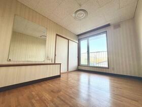House in Asahimachi, Nakafurano – photo 8 of 12 – Nakafurano, Furano Basin, Hokkaido, Japan