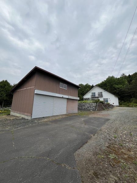 House in Central, Toma – photo 5 of 8 – Toma, Daisetsuzan Foothills, Hokkaido, Japan