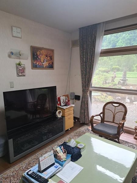 House in Chūō, Aibetsu – photo 5 of 22 – Aibetsu, Daisetsuzan Foothills, Hokkaido, Japan