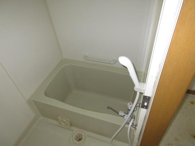 House in Chūwa, Asahikawa – photo 11 of 15 – Asahikawa, Asahikawa, Hokkaido, Japan