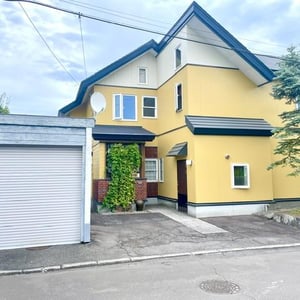 House in Chūwa, Asahikawa