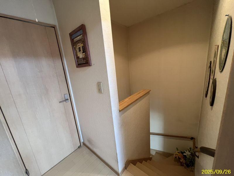 House in Fujino, Biei – photo 18 of 29 – Biei, Daisetsuzan Foothills, Hokkaido, Japan