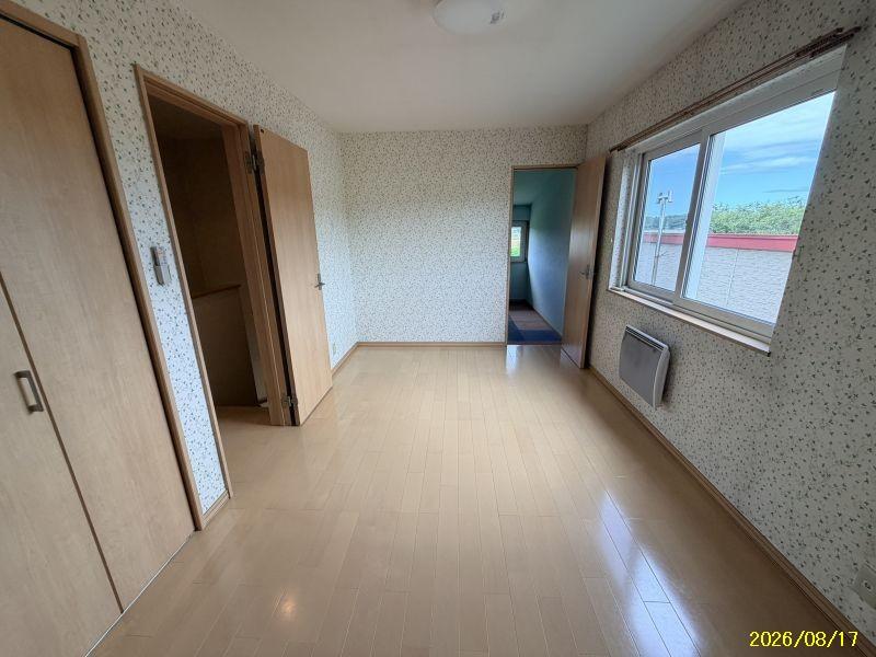 House in Fujino, Biei – photo 20 of 29 – Biei, Daisetsuzan Foothills, Hokkaido, Japan