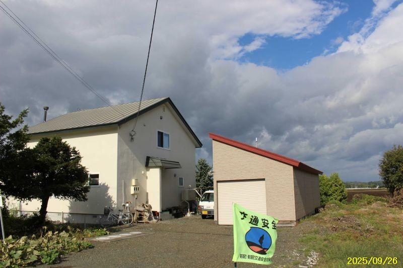 House in Fujino, Biei – photo 21 of 29 – Biei, Daisetsuzan Foothills, Hokkaido, Japan