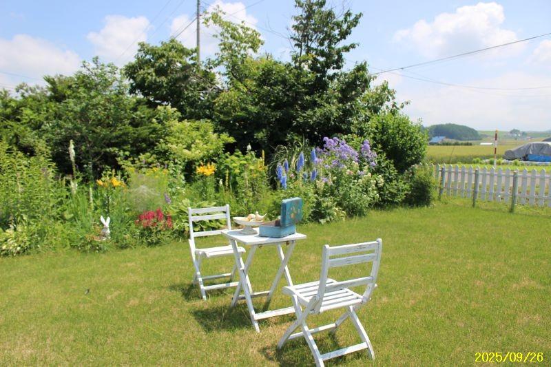 House in Fujino, Biei – photo 25 of 29 – Biei, Daisetsuzan Foothills, Hokkaido, Japan