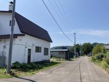 House in Hanazonocho, Kamikawa – photo 14 of 17 – Kamikawa, Daisetsuzan Foothills, Hokkaido, Japan