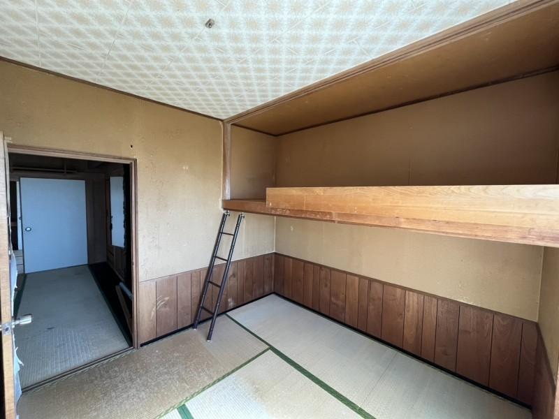 House in Higashikagura – photo 7 of 21 – Higashikagura, Daisetsuzan Foothills, Hokkaido, Japan