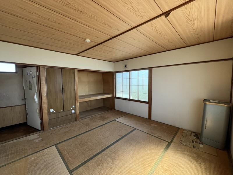 House in Higashikagura – photo 12 of 21 – Higashikagura, Daisetsuzan Foothills, Hokkaido, Japan