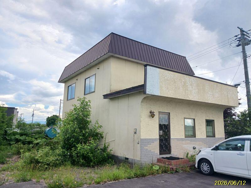 House in Higashitakasu, Asahikawa – Asahikawa, Asahikawa, Hokkaido, Japan