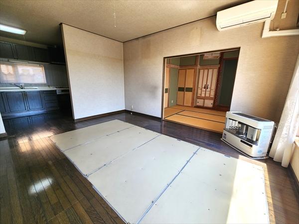 House in Hijirino Kita, Higashikagura – photo 4 of 27 – Higashikagura, Daisetsuzan Foothills, Hokkaido, Japan