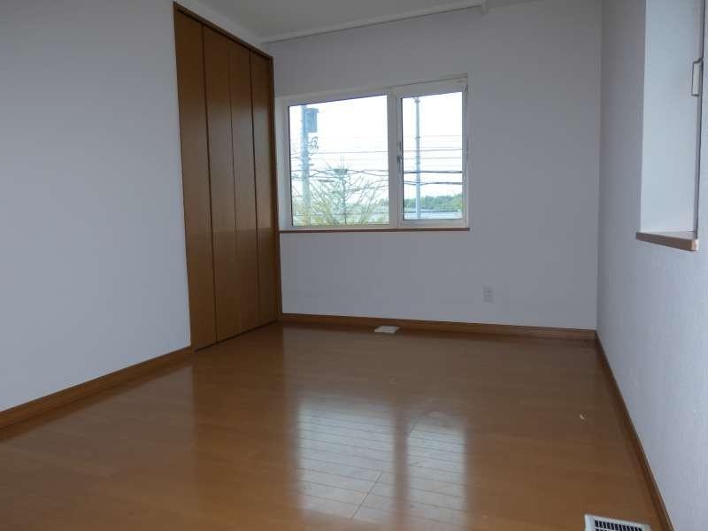 House in Hijirino Kita, Higashikagura – photo 15 of 20 – Higashikagura, Daisetsuzan Foothills, Hokkaido, Japan