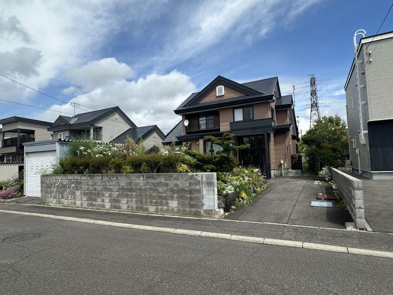 House in Hijirino Kita, Higashikagura – photo 3 of 7 – Higashikagura, Daisetsuzan Foothills, Hokkaido, Japan