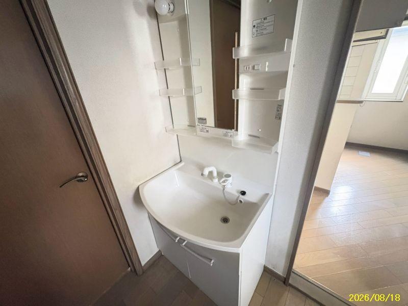 House in Hijirino Minami, Higashikagura – photo 12 of 26 – Higashikagura, Daisetsuzan Foothills, Hokkaido, Japan