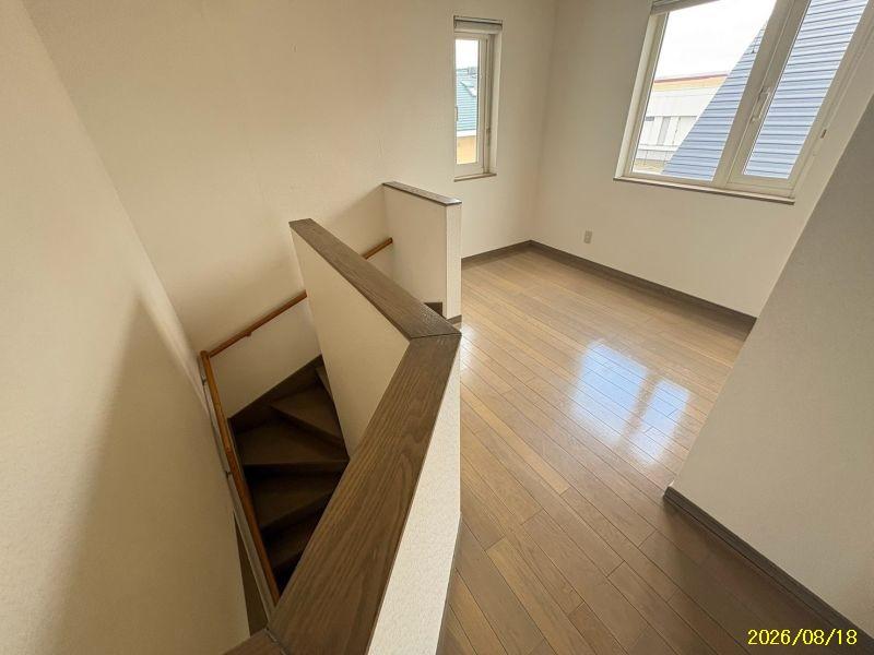 House in Hijirino Minami, Higashikagura – photo 15 of 26 – Higashikagura, Daisetsuzan Foothills, Hokkaido, Japan