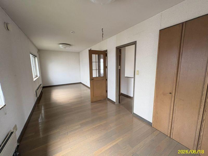 House in Hijirino Minami, Higashikagura – photo 19 of 26 – Higashikagura, Daisetsuzan Foothills, Hokkaido, Japan