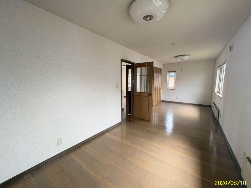 House in Hijirino Minami, Higashikagura – photo 22 of 26 – Higashikagura, Daisetsuzan Foothills, Hokkaido, Japan