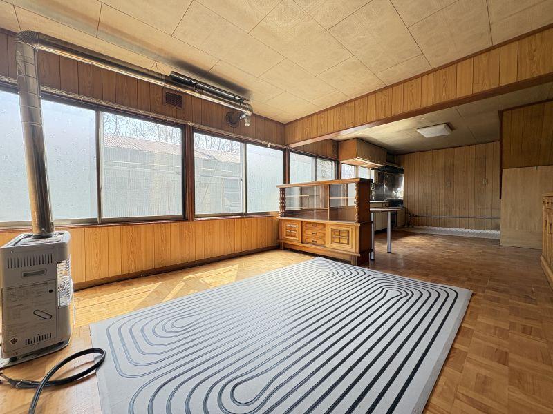 Existing House in Ashibetsu – photo 4 of 32 – Hokkaido, Hokkaido, Japan